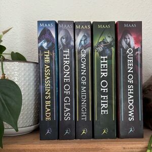 Sarah Maas Throne of Glass OOP Covers Books 1-5
